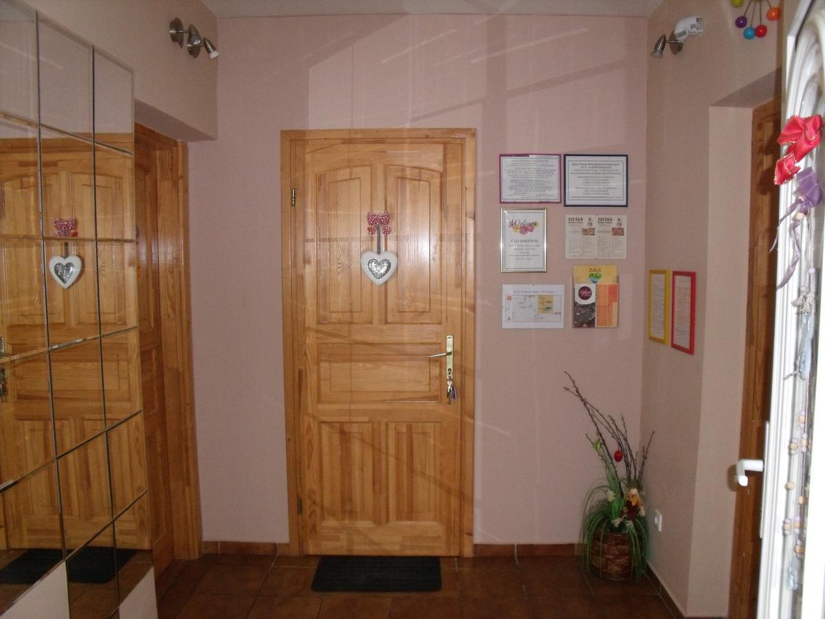 Viola Vendeghaz Apartment Kehidakustany Bagian luar foto